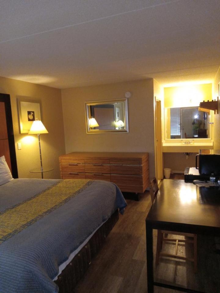Apm Inn And Suites Winchester Buitenkant foto