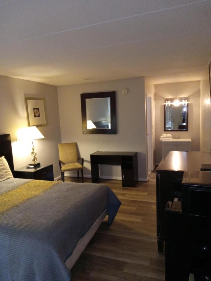 Apm Inn And Suites Winchester Buitenkant foto