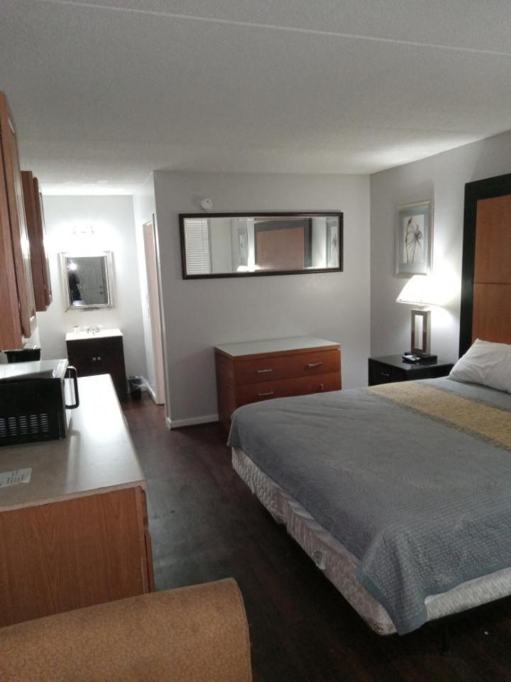 Apm Inn And Suites Winchester Buitenkant foto