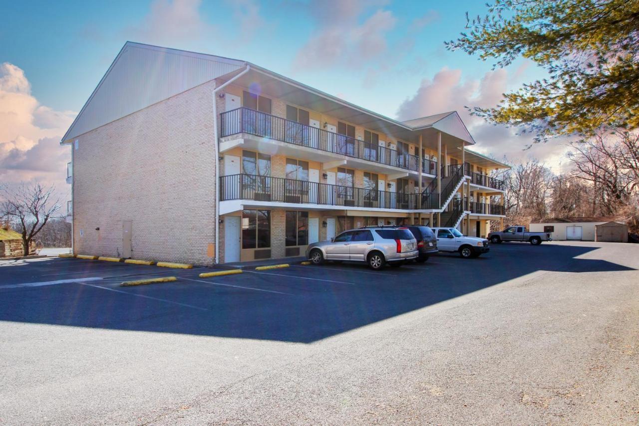 Apm Inn And Suites Winchester Buitenkant foto